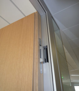 Porte Twin bois avantage